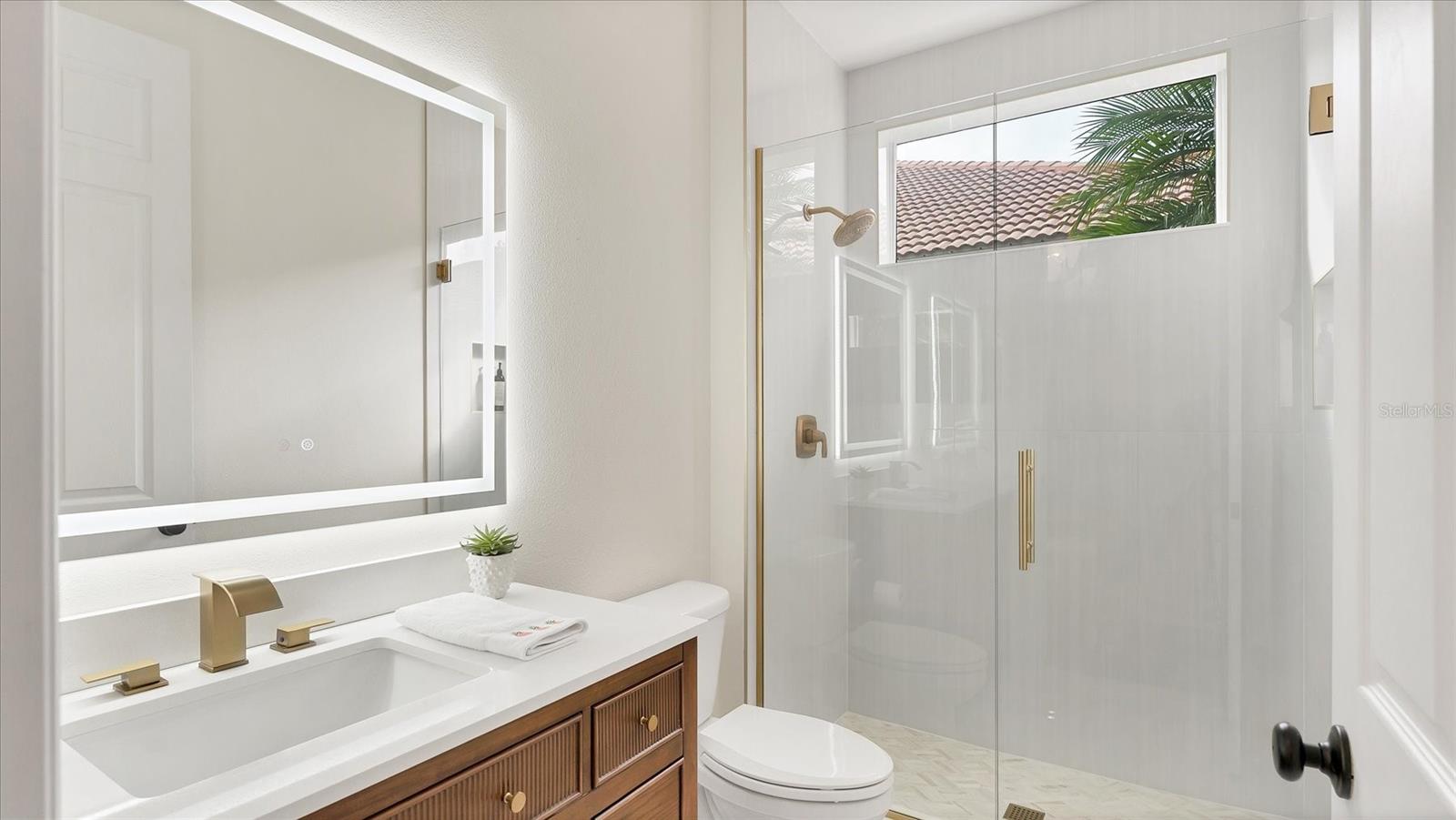 UNIVERSITY PARK COUNTRY CLUB - Residential