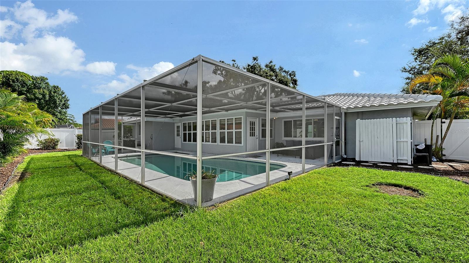 GULF GATE WOODS - Residential