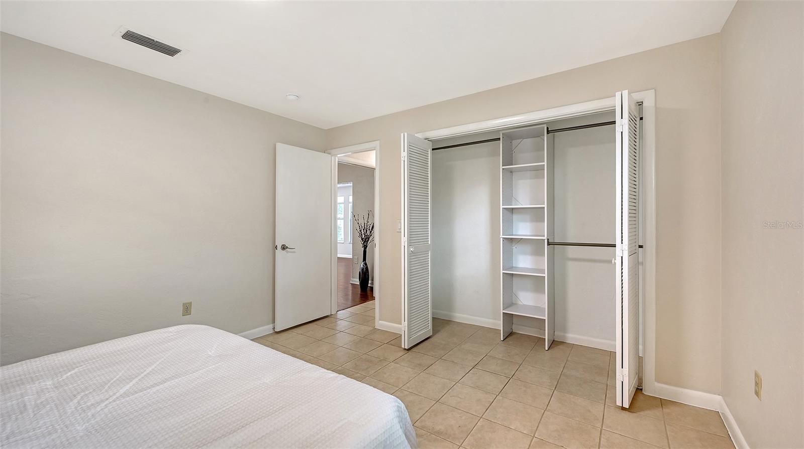 GULF GATE WOODS - Residential