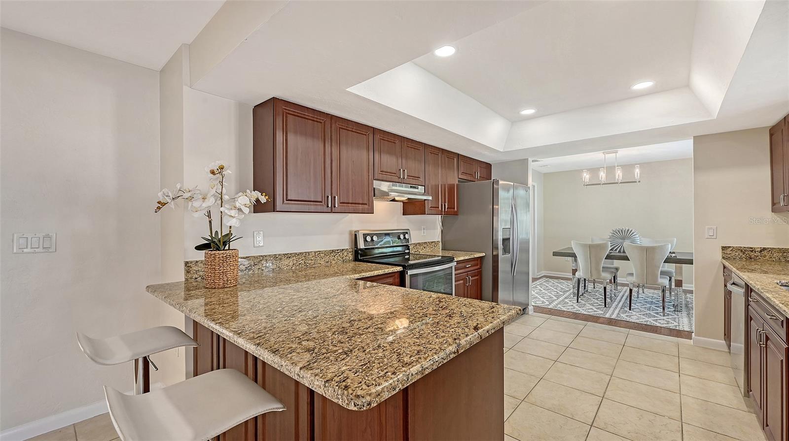 GULF GATE WOODS - Residential