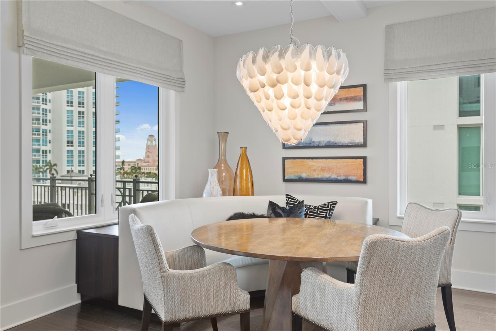 ROWLAND PLACE CONDO - Residential
