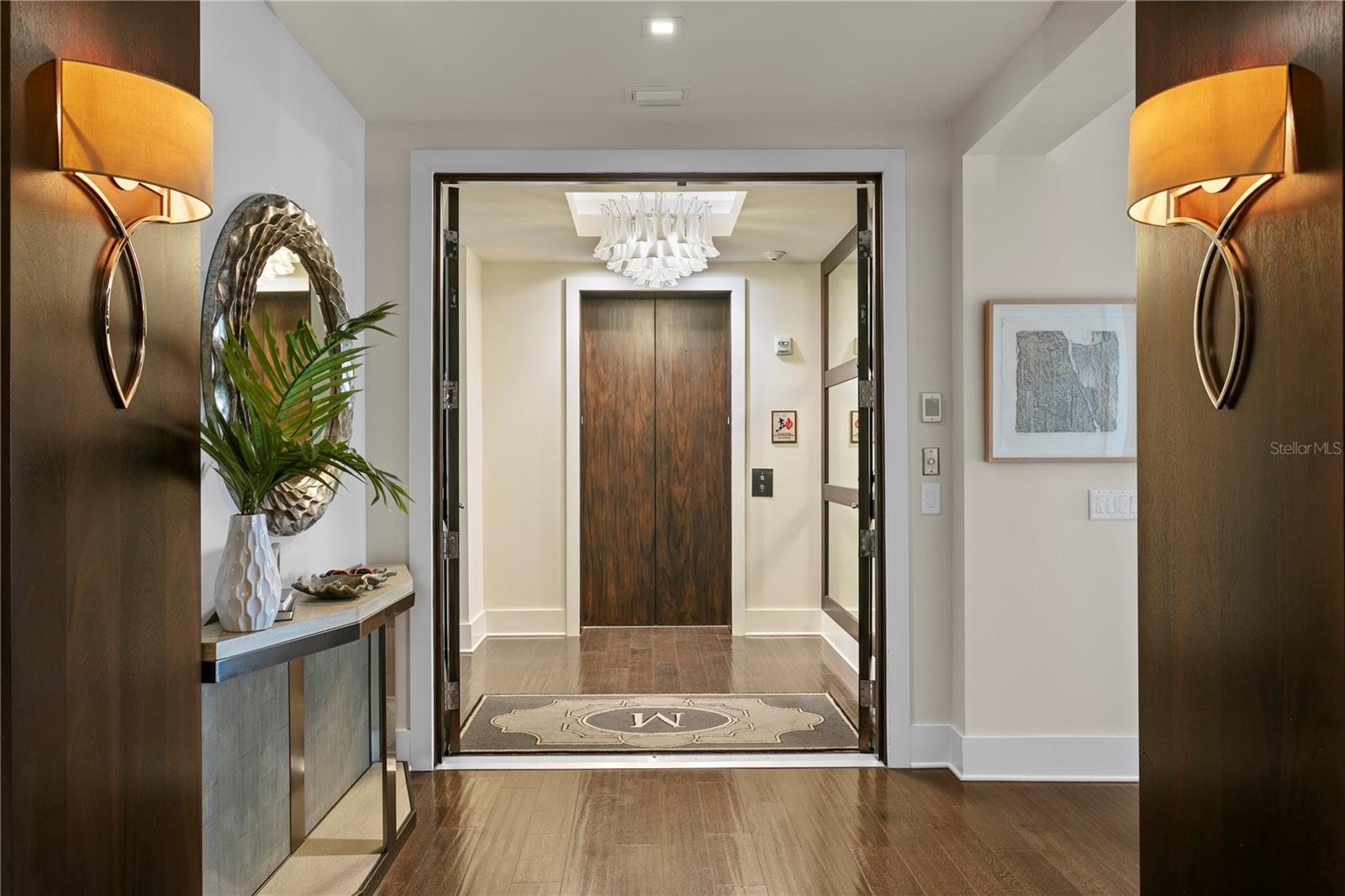 ROWLAND PLACE CONDO - Residential