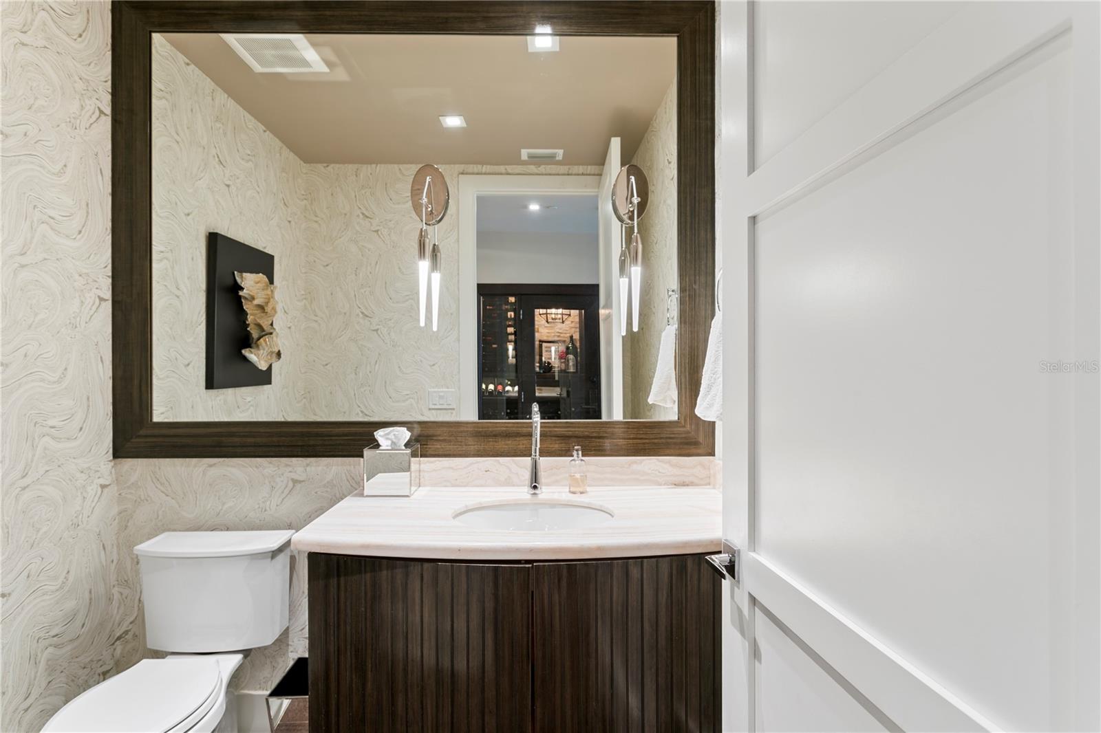 ROWLAND PLACE CONDO - Residential