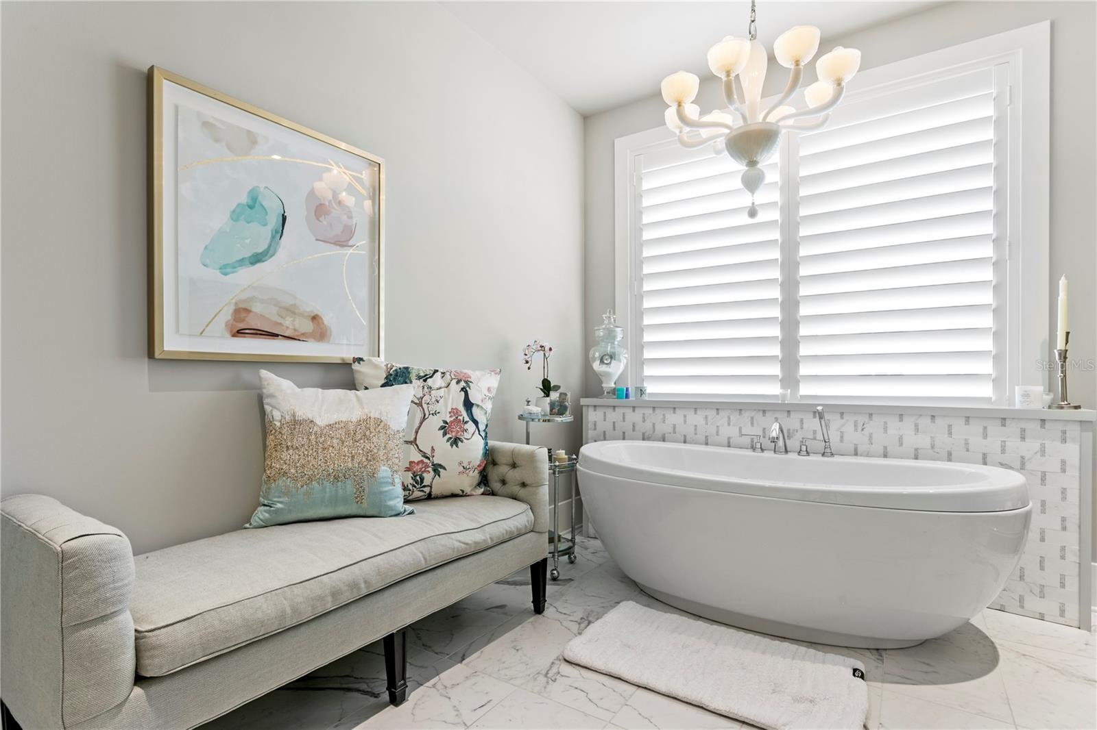 ROWLAND PLACE CONDO - Residential