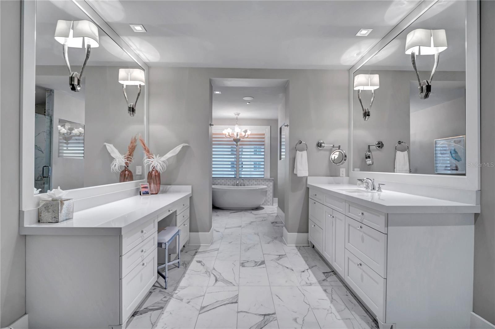 ROWLAND PLACE CONDO - Residential