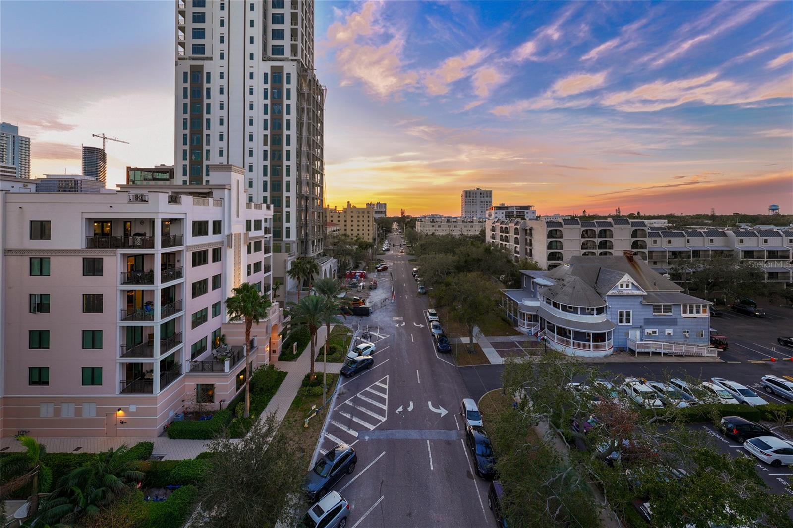 ROWLAND PLACE CONDO - Residential