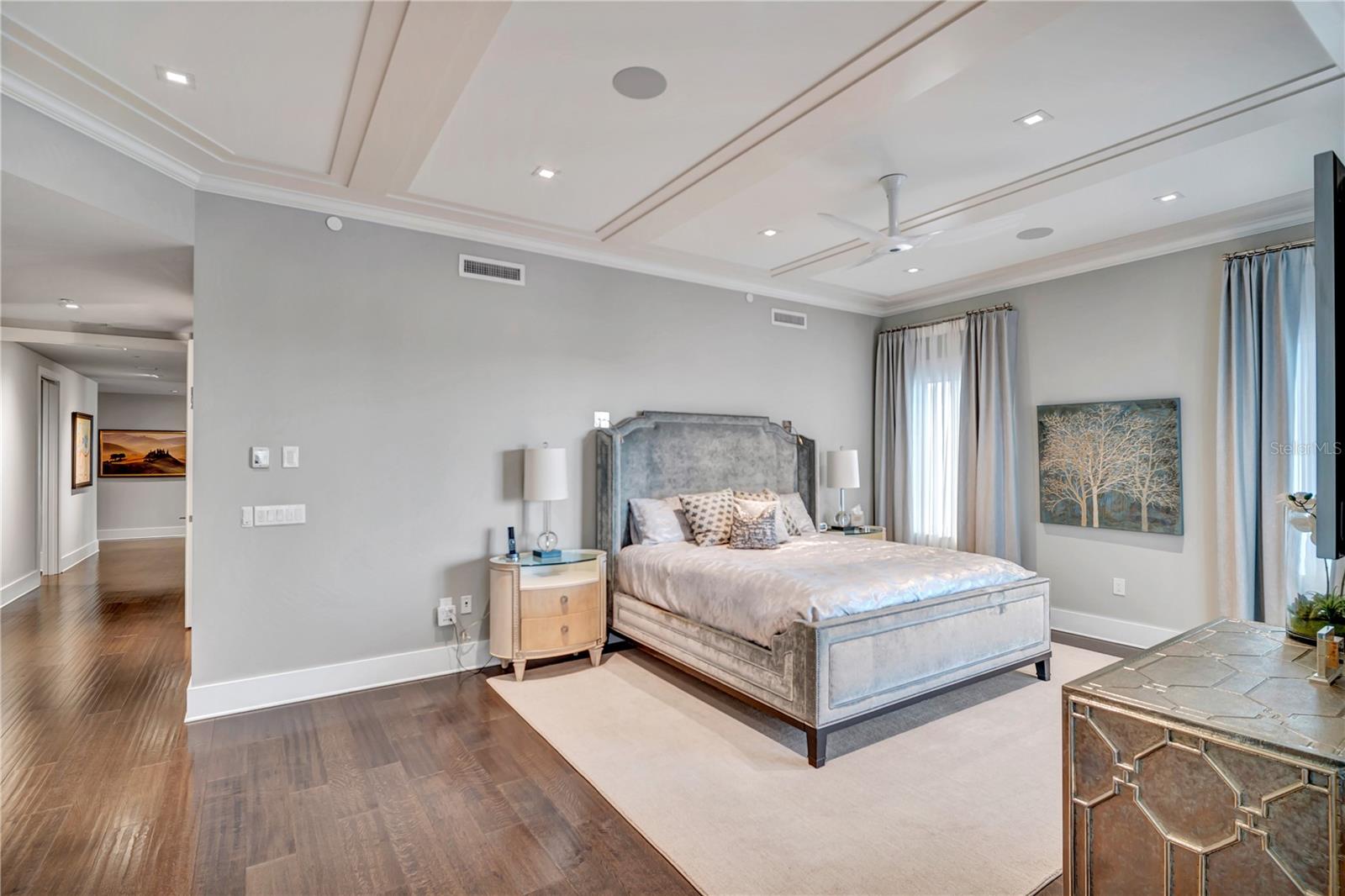 ROWLAND PLACE CONDO - Residential