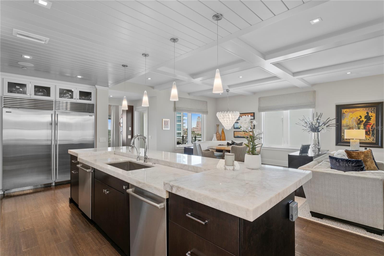 ROWLAND PLACE CONDO - Residential