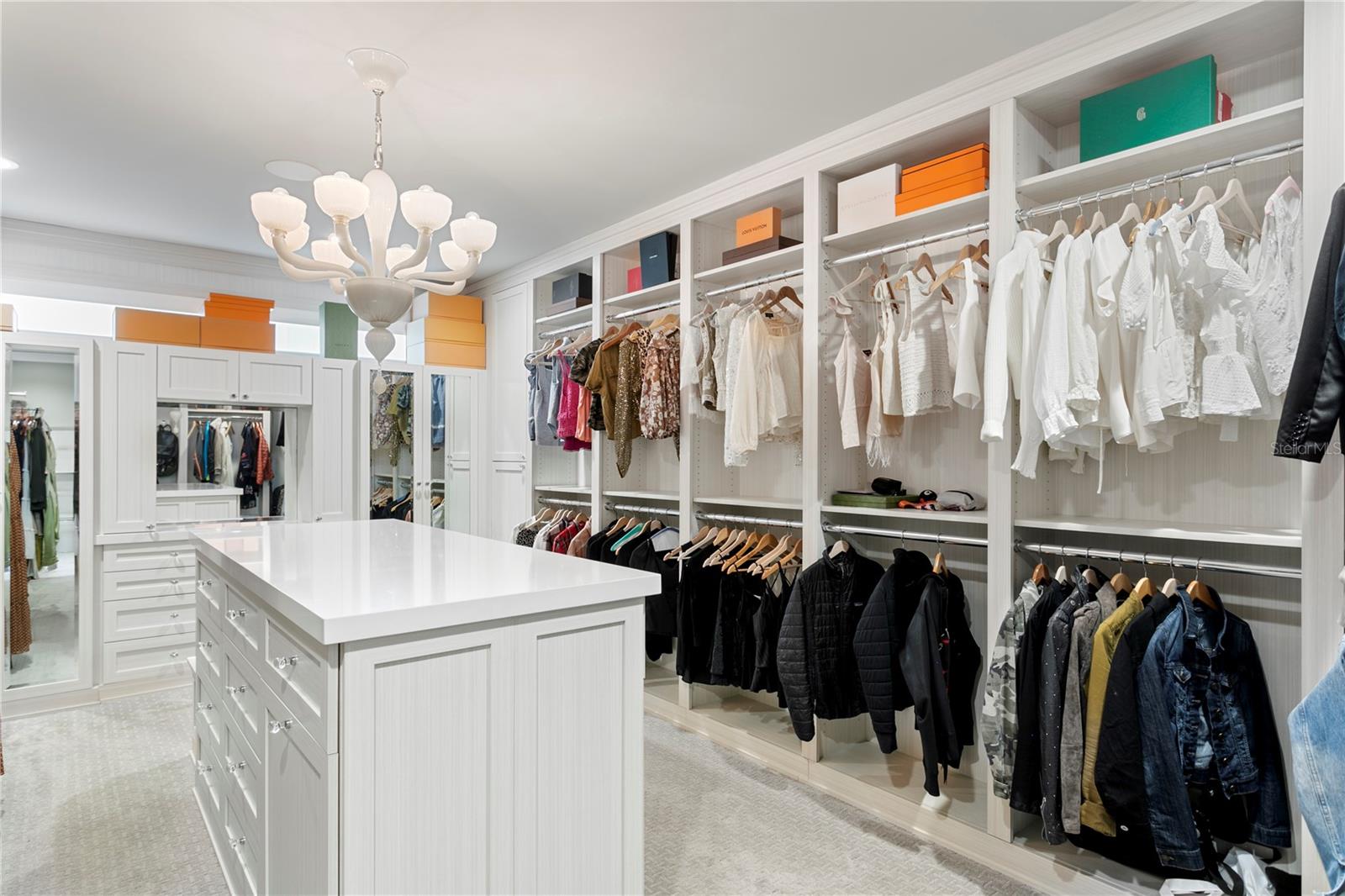 ROWLAND PLACE CONDO - Residential