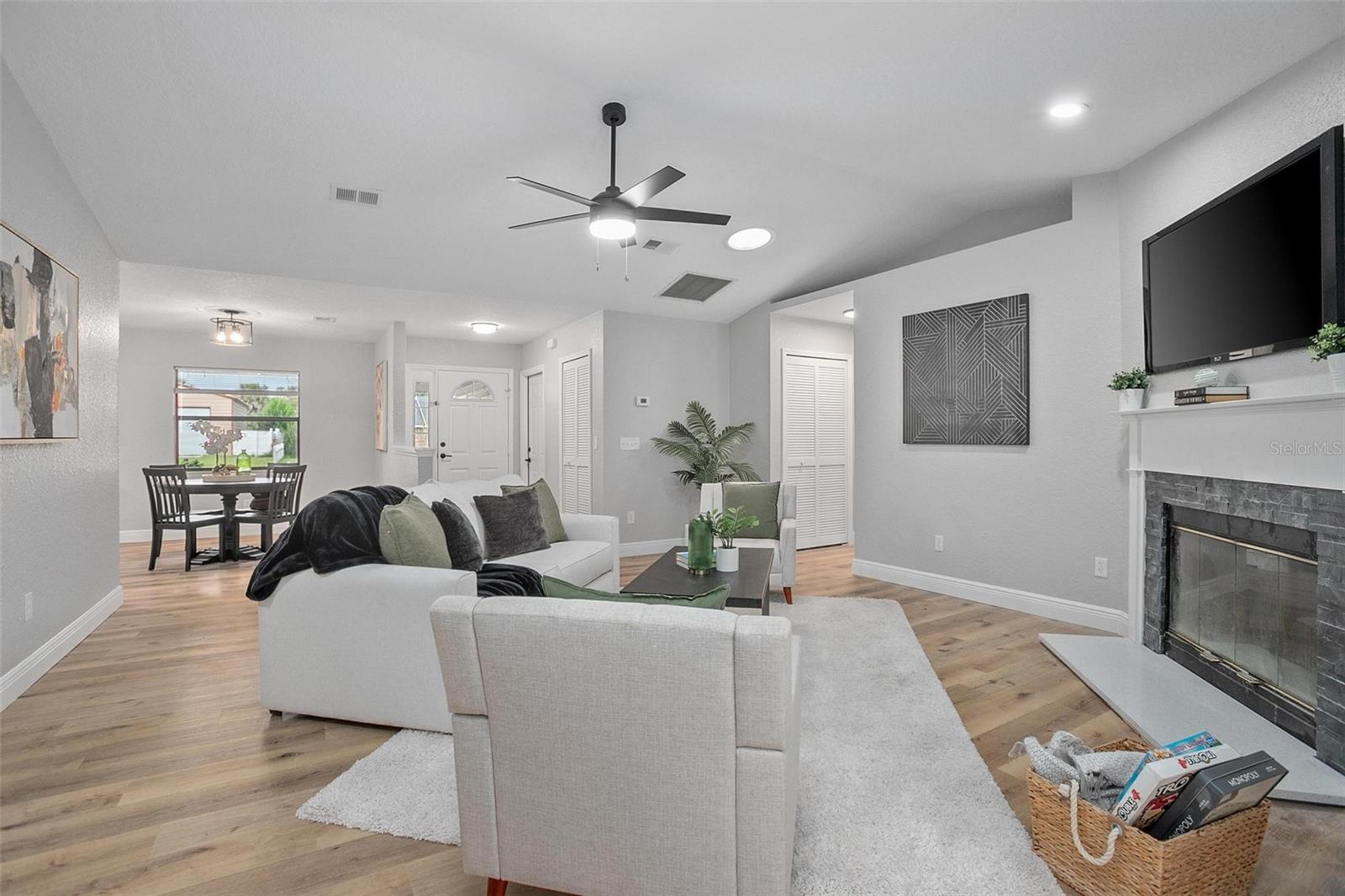 VICTORIA PLACE - Residential