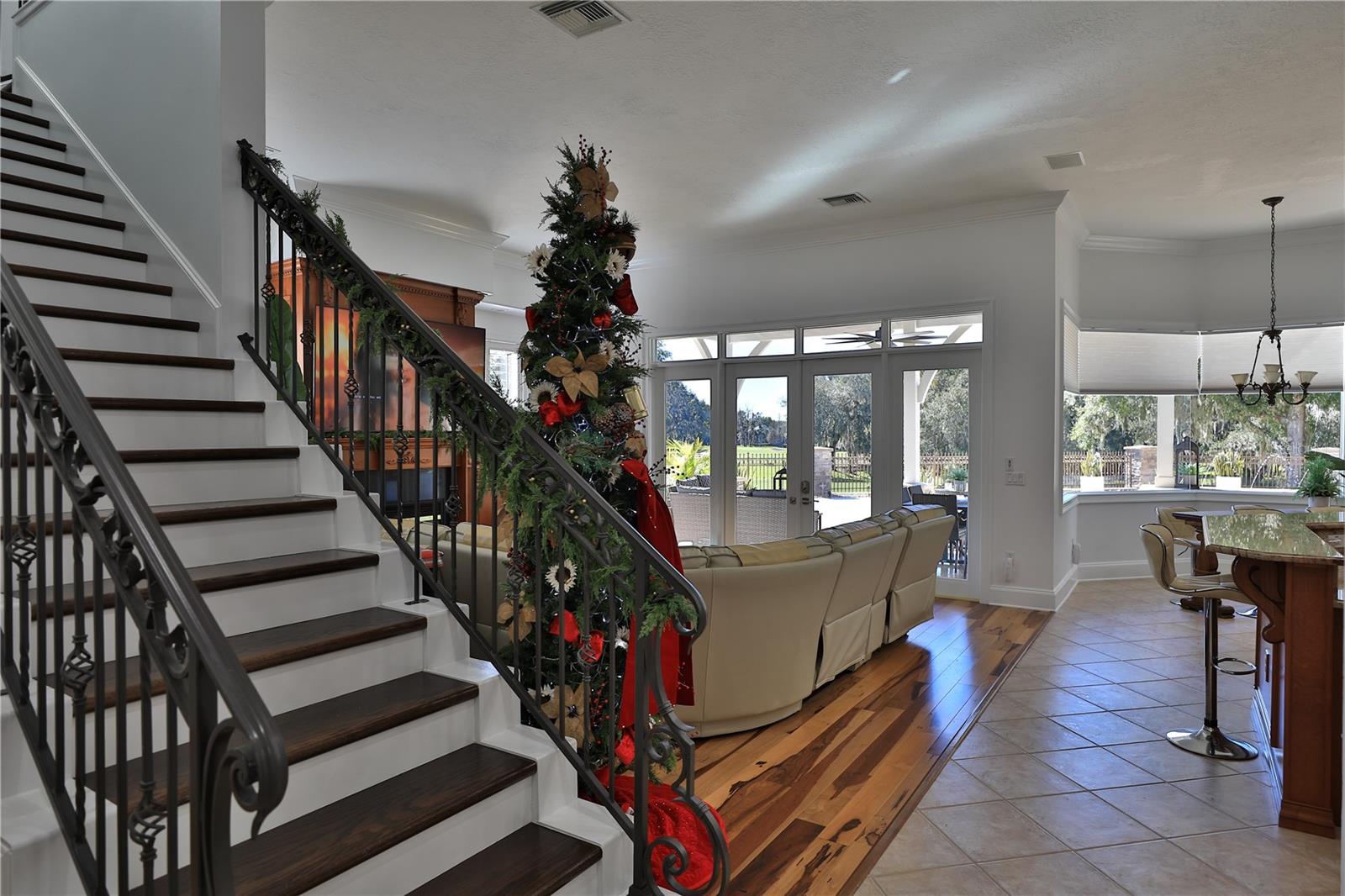 COUNTRY CLUB/OCALA UN 02 - Residential