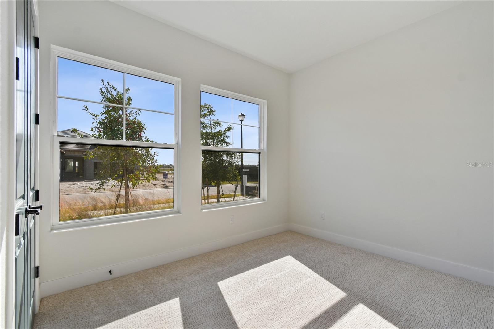 PALMERA AT WELLEN PARK - Residential