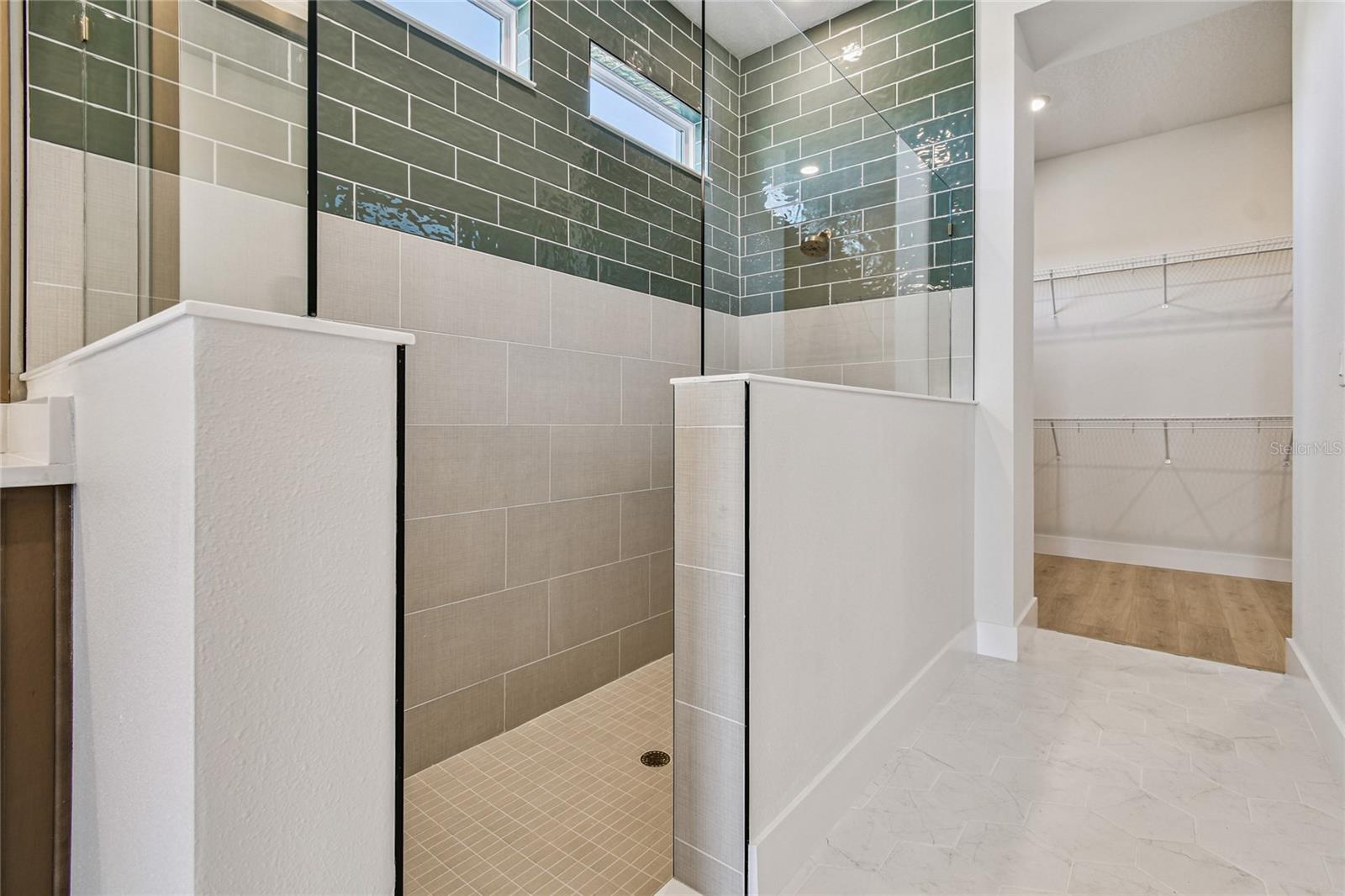 PALMERA AT WELLEN PARK - Residential