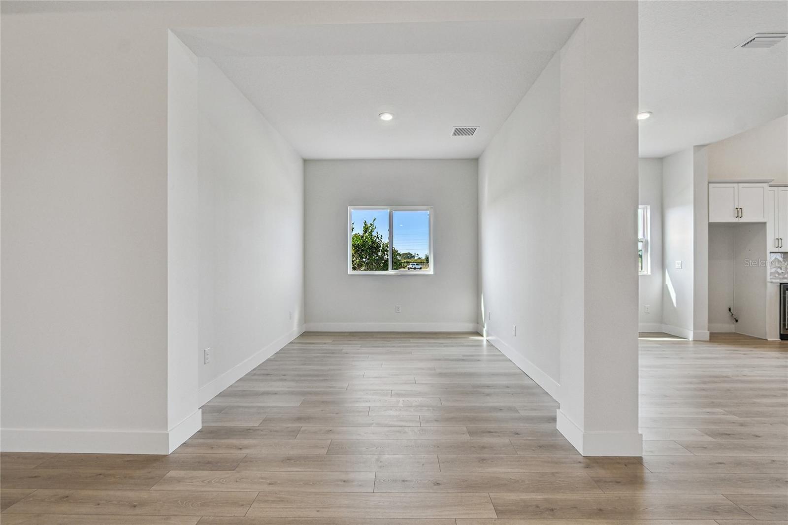 PALMERA AT WELLEN PARK - Residential