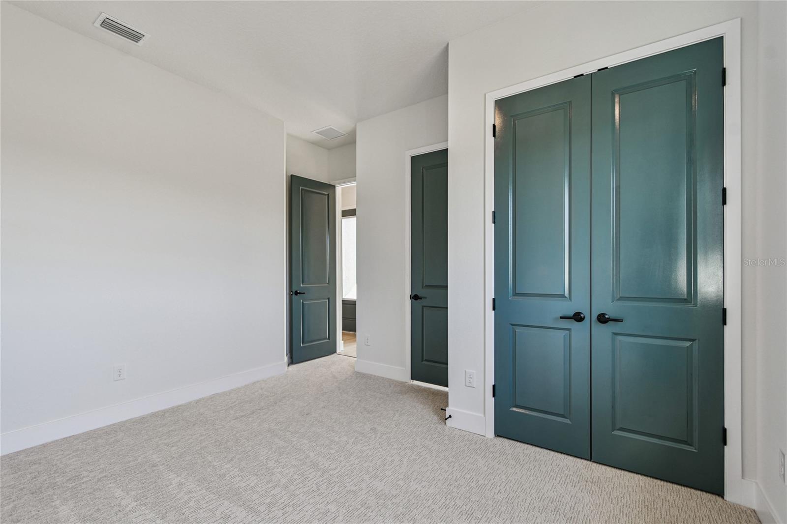 PALMERA AT WELLEN PARK - Residential