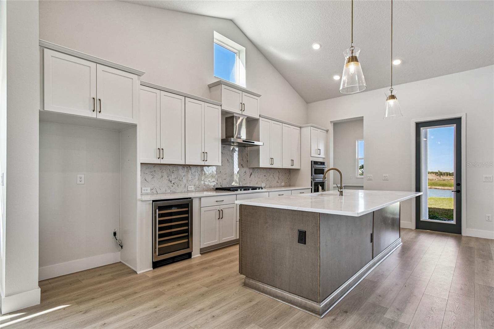 PALMERA AT WELLEN PARK - Residential