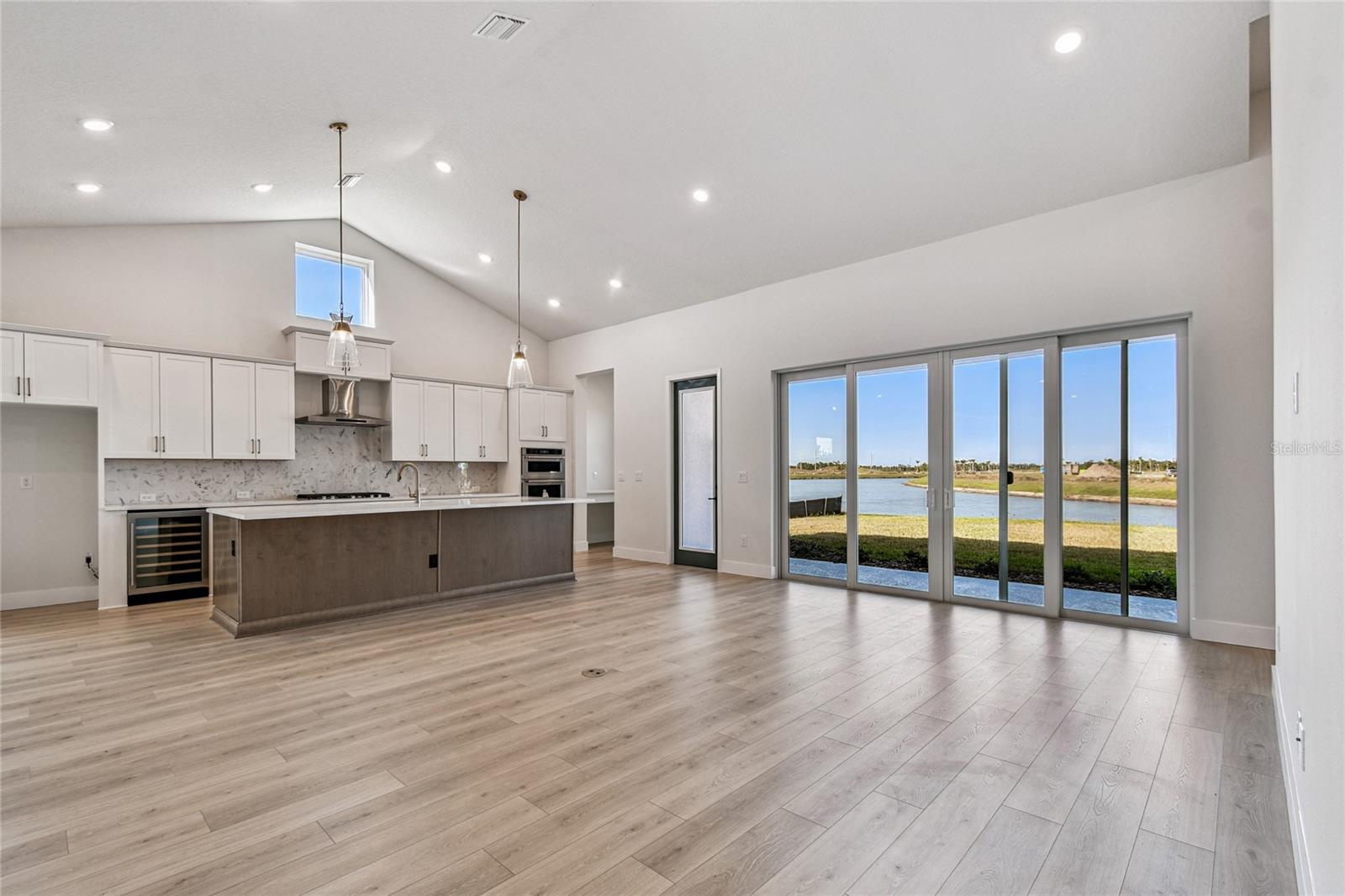 PALMERA AT WELLEN PARK - Residential