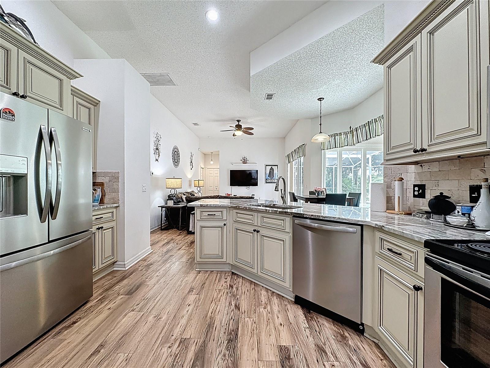 SOUTHERN DUNES ESTATES - Residential