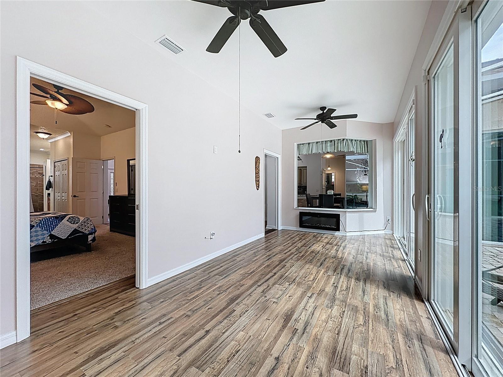 SOUTHERN DUNES ESTATES - Residential