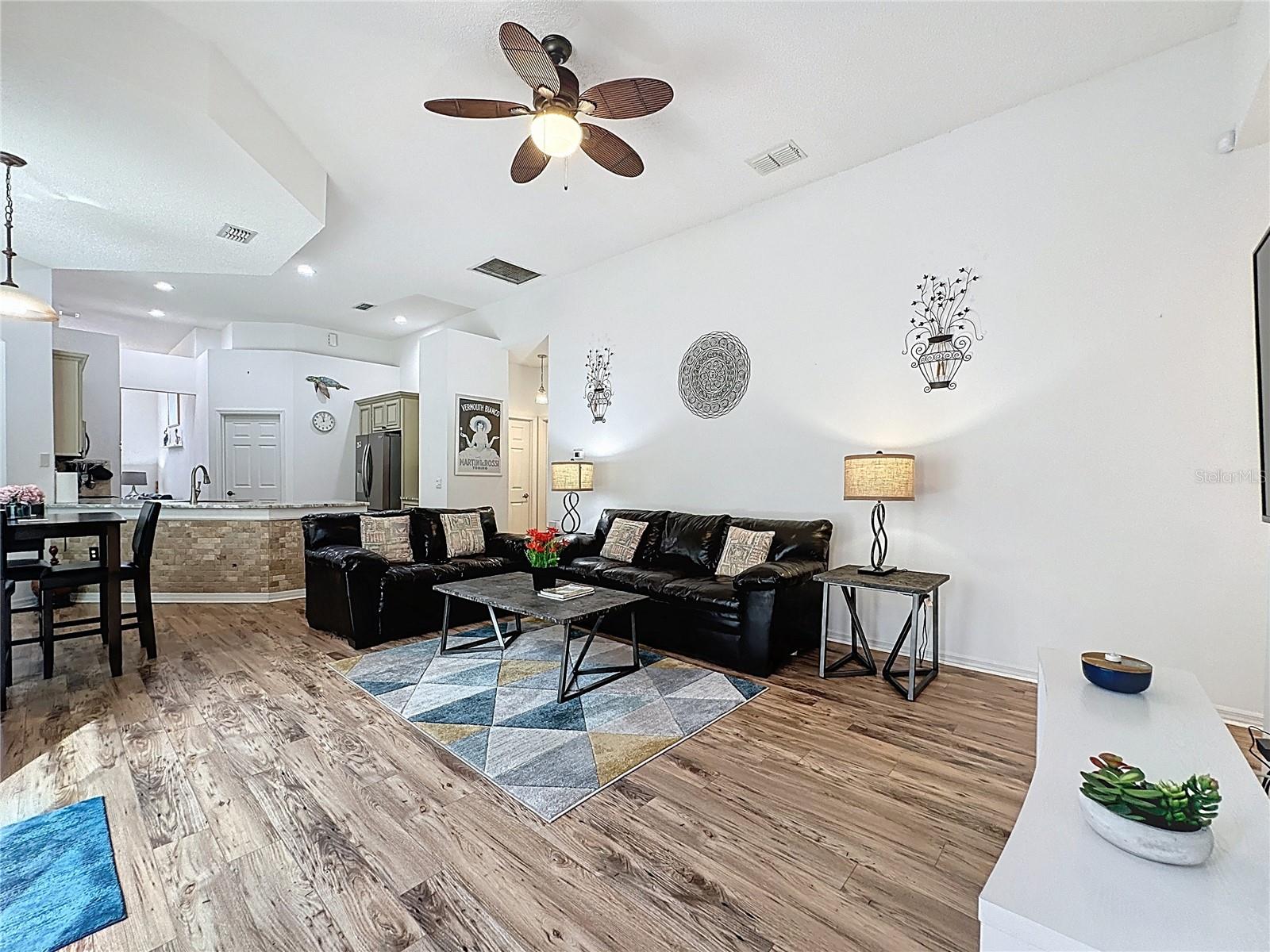 SOUTHERN DUNES ESTATES - Residential