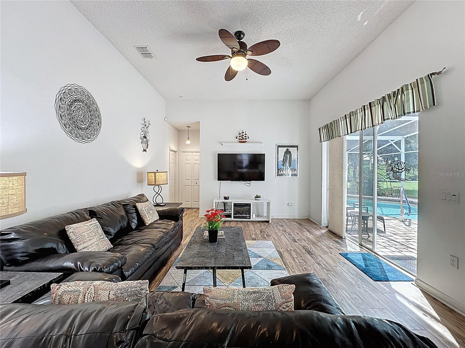 SOUTHERN DUNES ESTATES - Residential