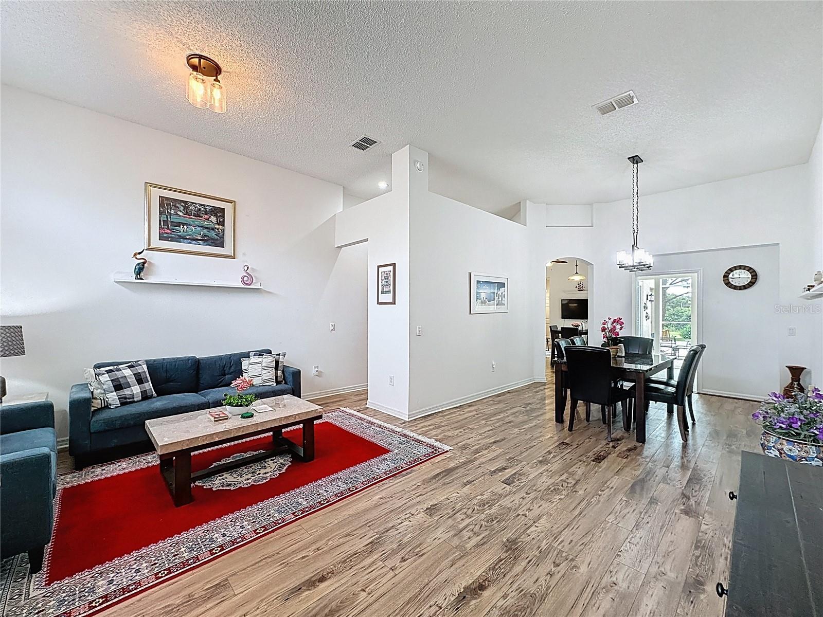 SOUTHERN DUNES ESTATES - Residential