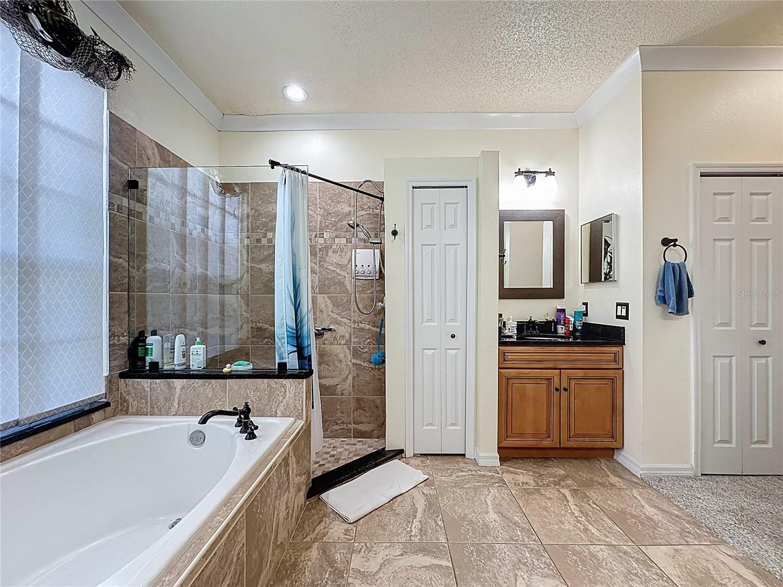 SOUTHERN DUNES ESTATES - Residential