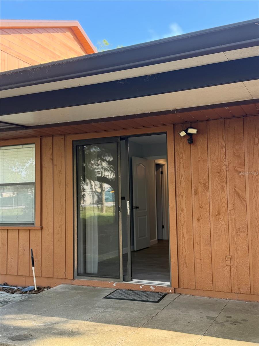 OAKBROOK VILLAGE - Residential