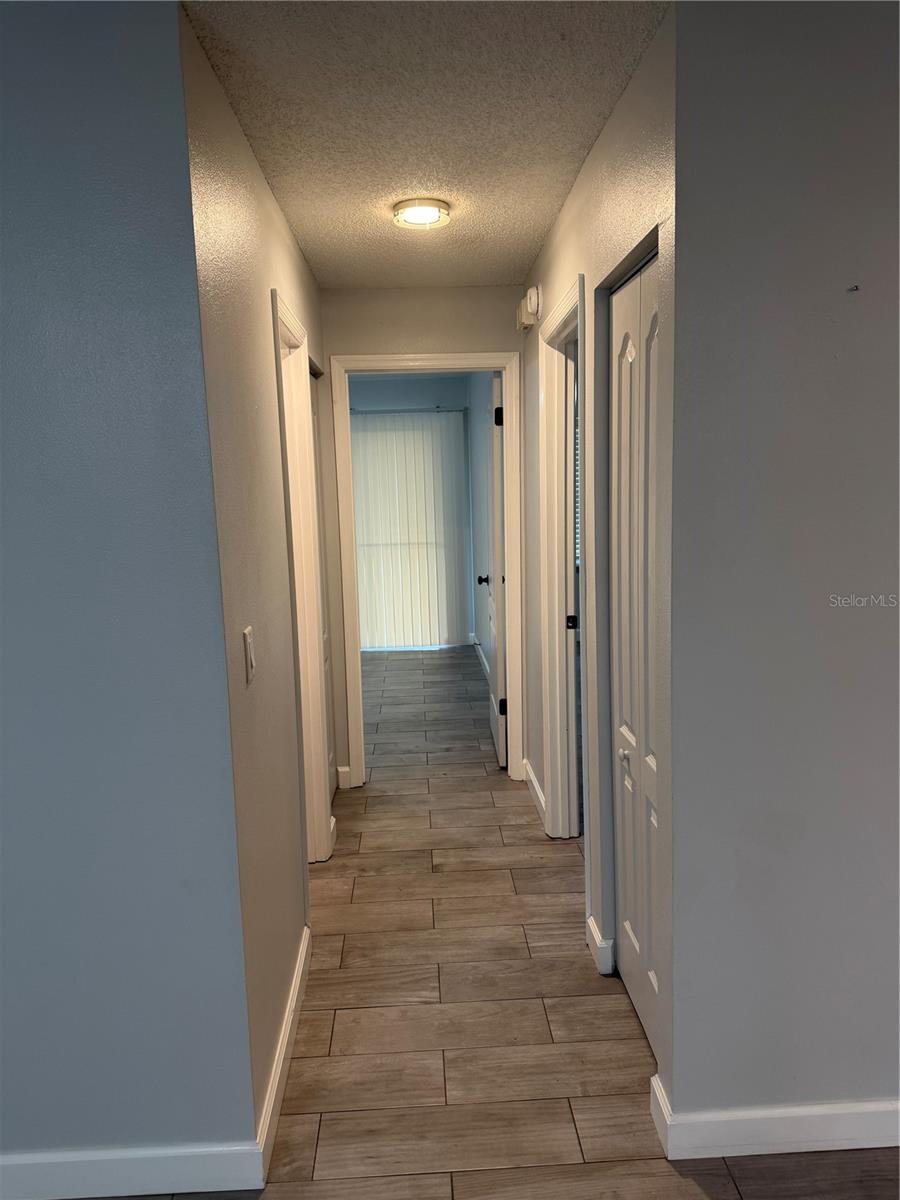 OAKBROOK VILLAGE - Residential