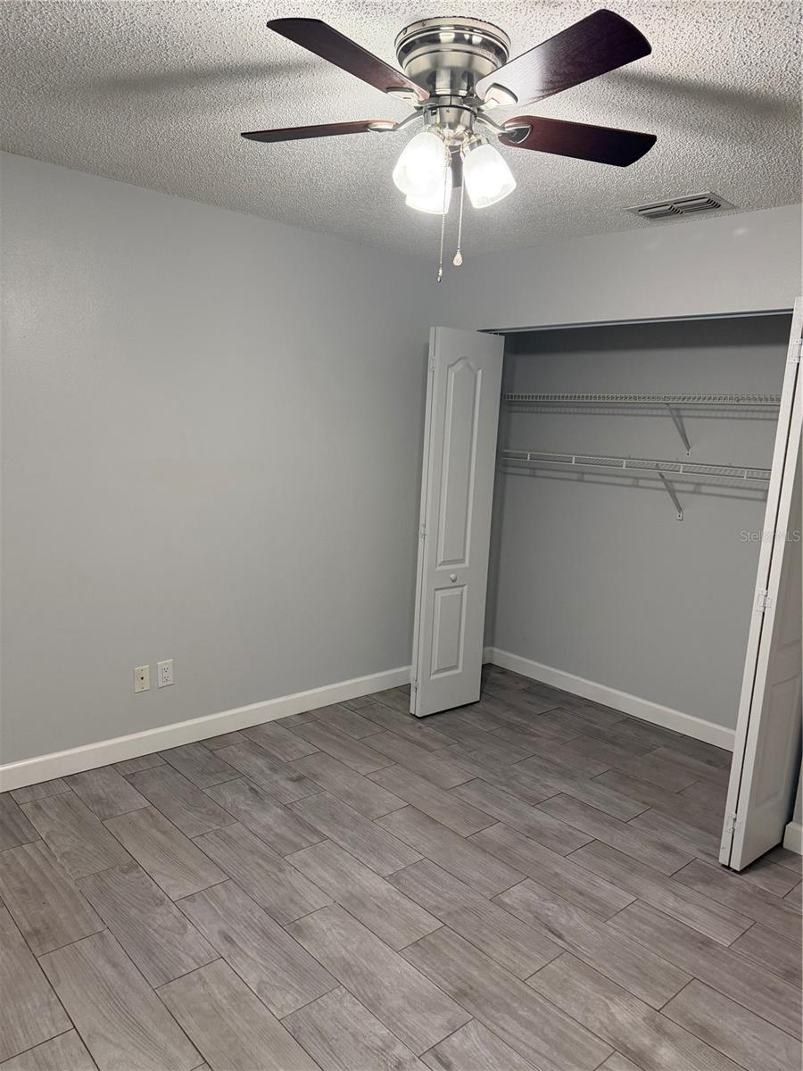 OAKBROOK VILLAGE - Residential