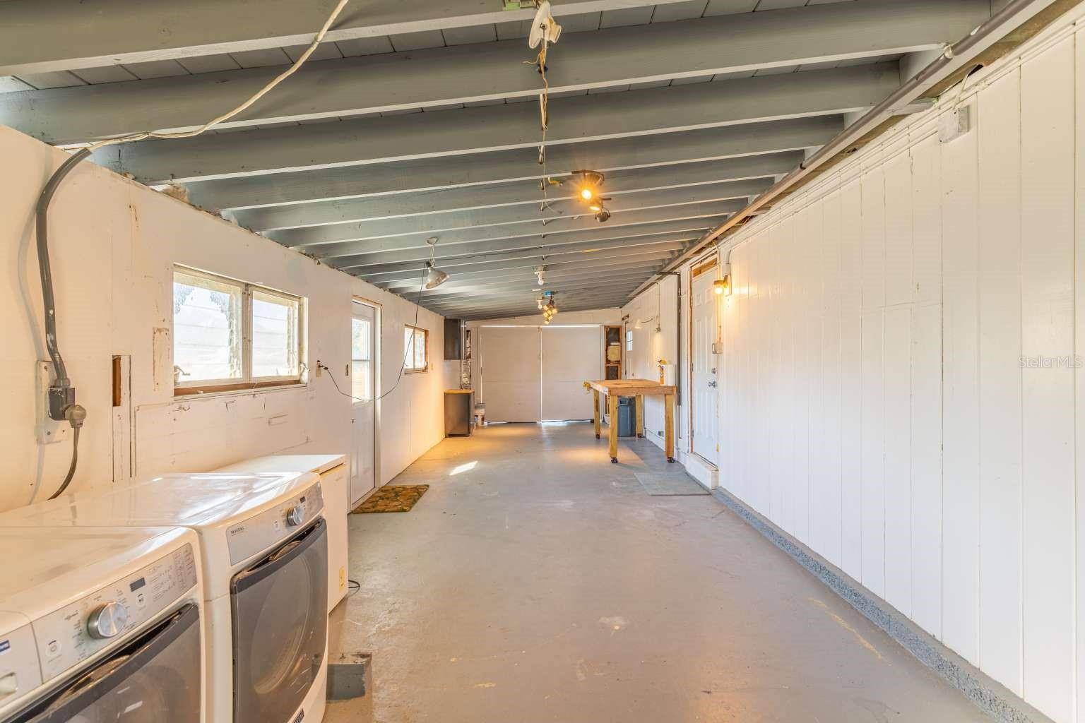 LAKEWOOD ESTATES SUB OF TR 14 - Residential