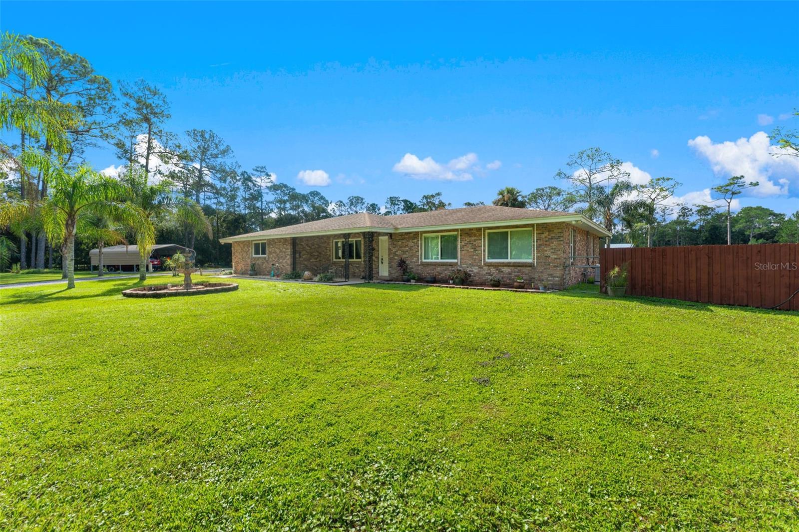 2131 W POINSETTIA DRIVE