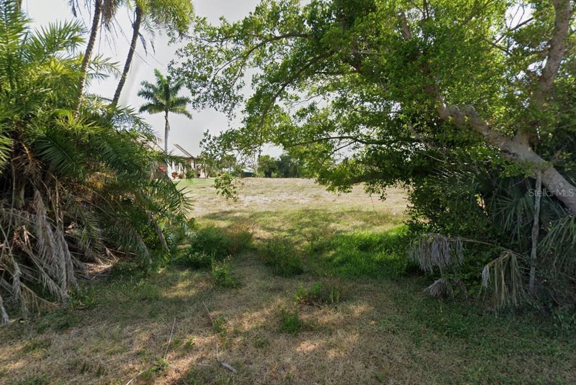 305 SPANIARDS ROAD