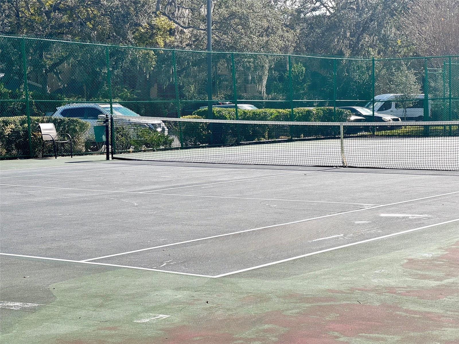 THE OAKS UNIT VI A CONDO - Residential Lease