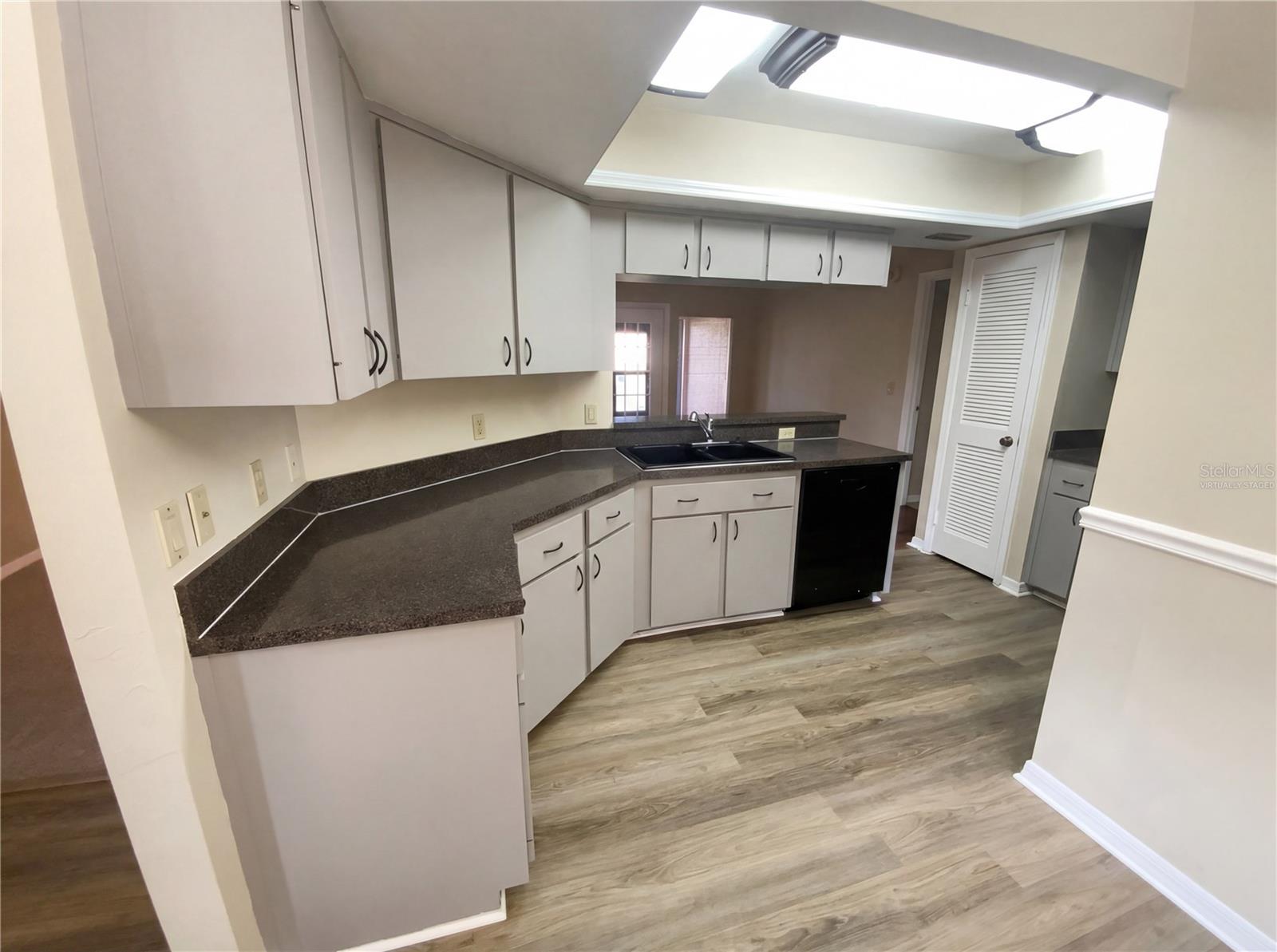 ARBOR COURT THIRD ADD - Residential