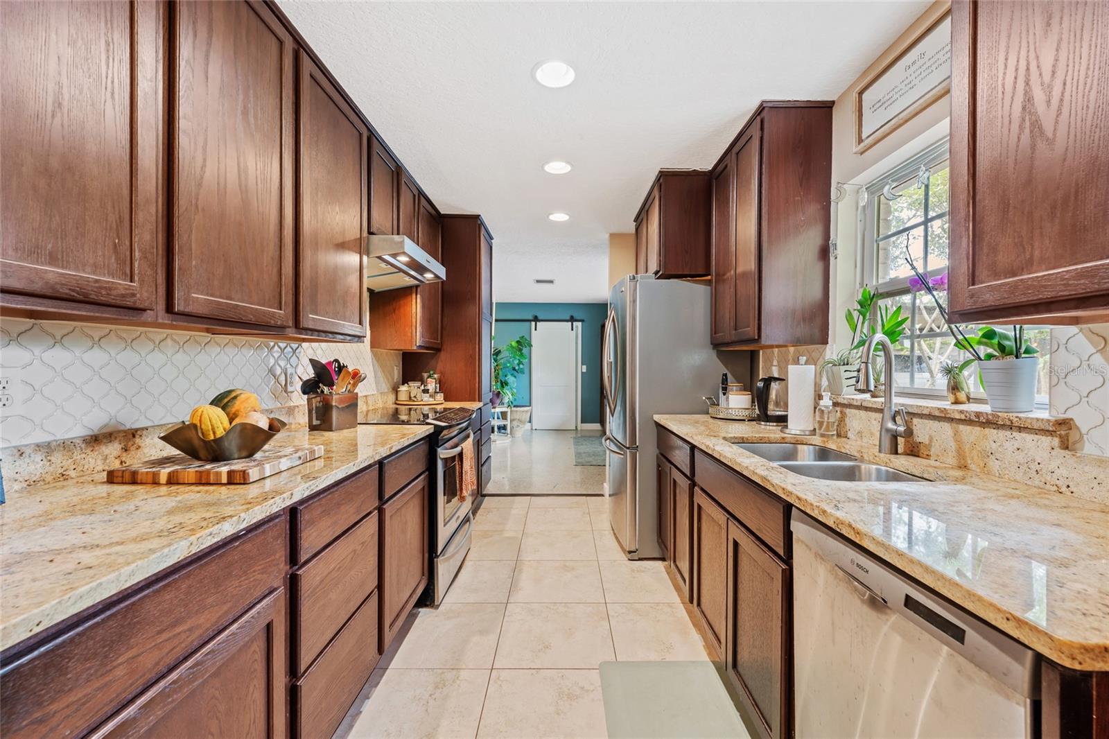 SPORTSMANS PARADISE - Residential