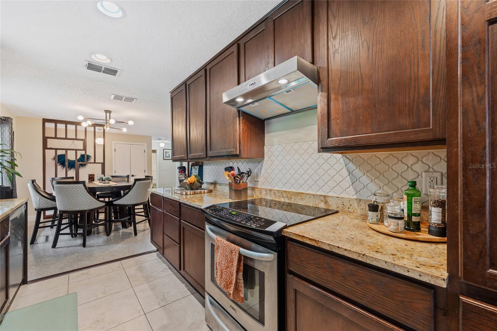 SPORTSMANS PARADISE - Residential