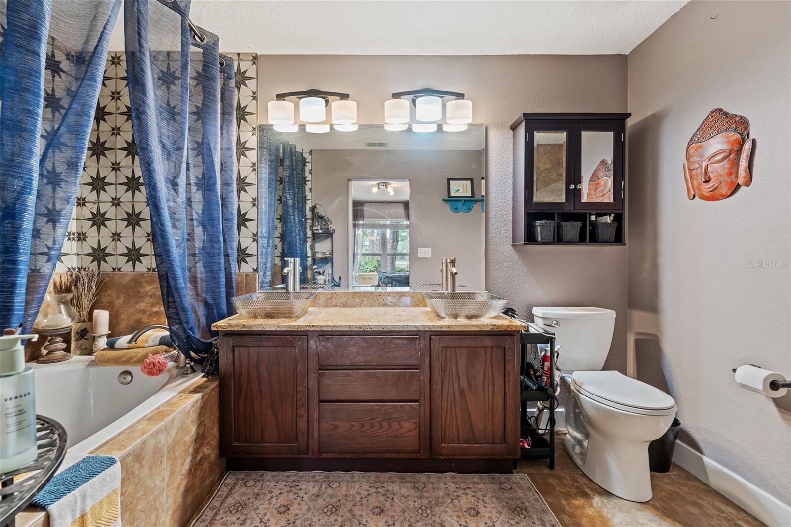 SPORTSMANS PARADISE - Residential