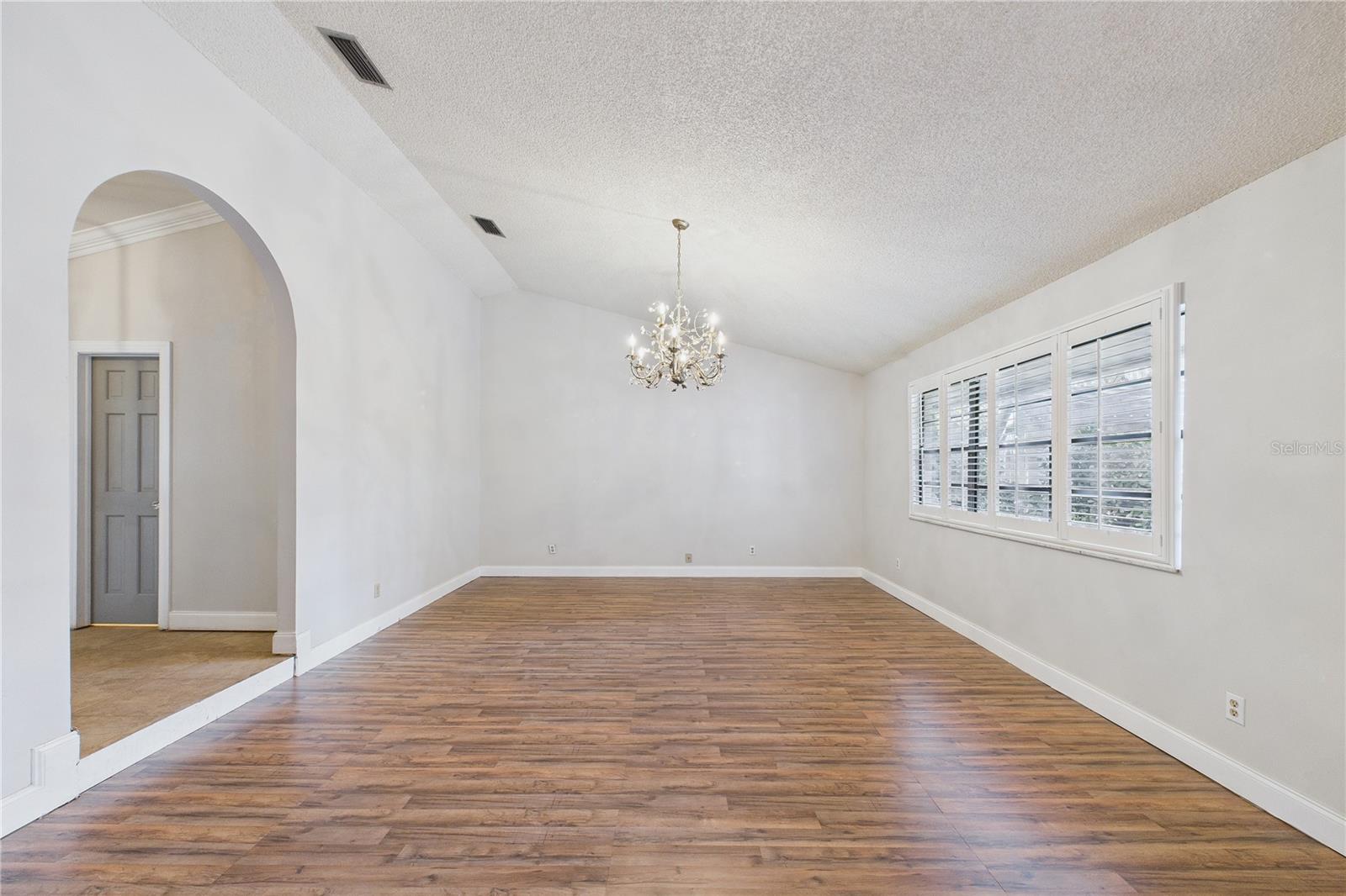 MAJESTIC OAKS - Residential