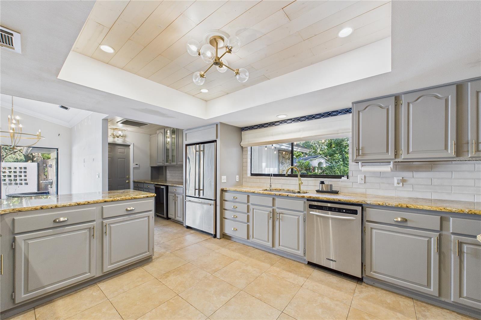 MAJESTIC OAKS - Residential