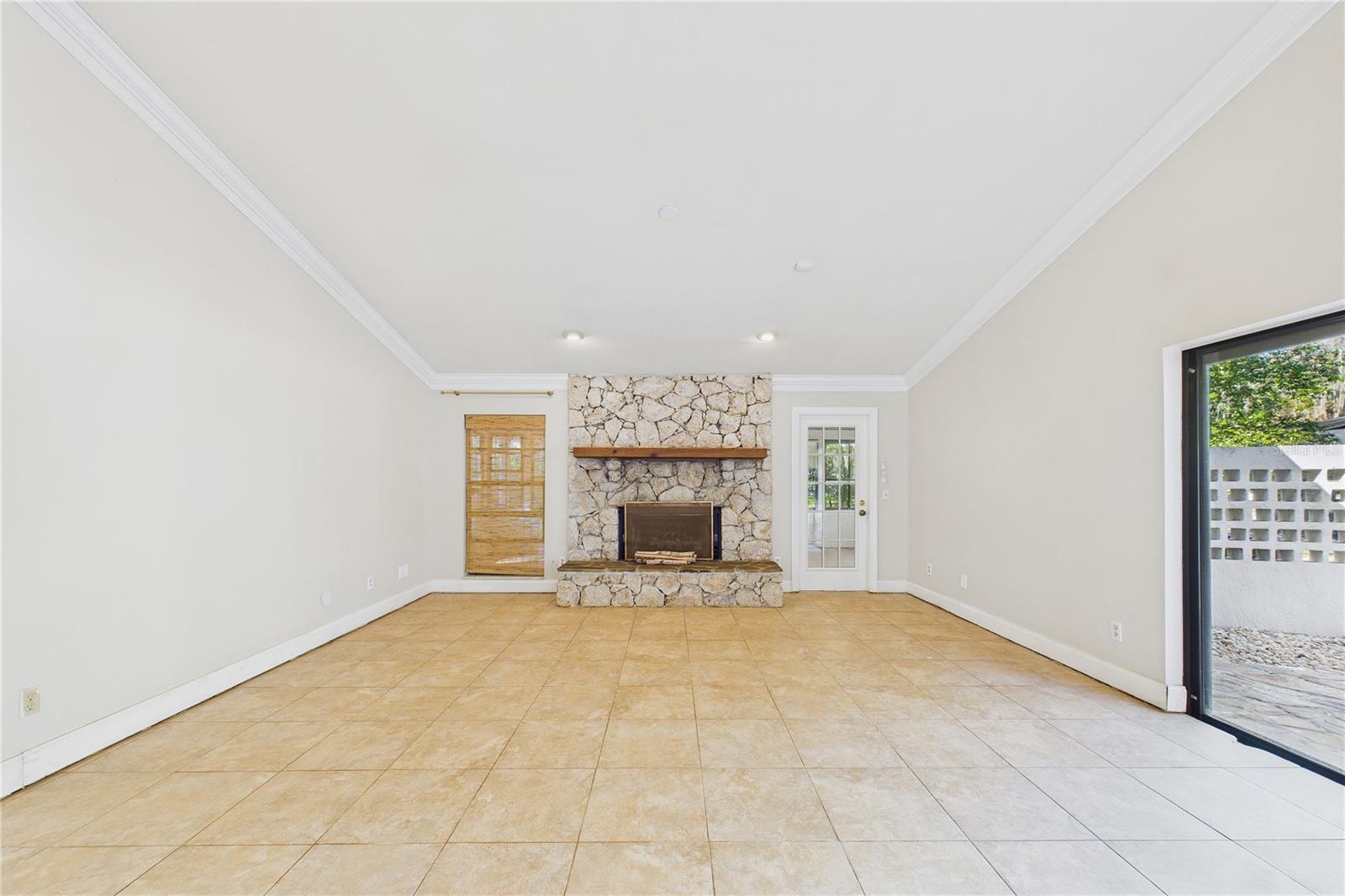 MAJESTIC OAKS - Residential