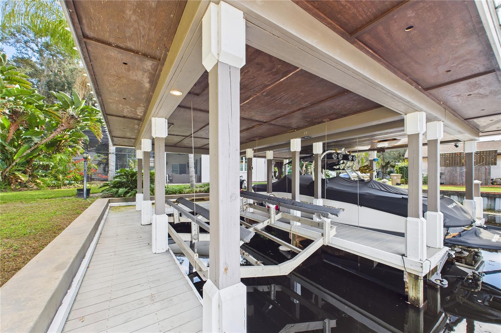 MAJESTIC OAKS - Residential