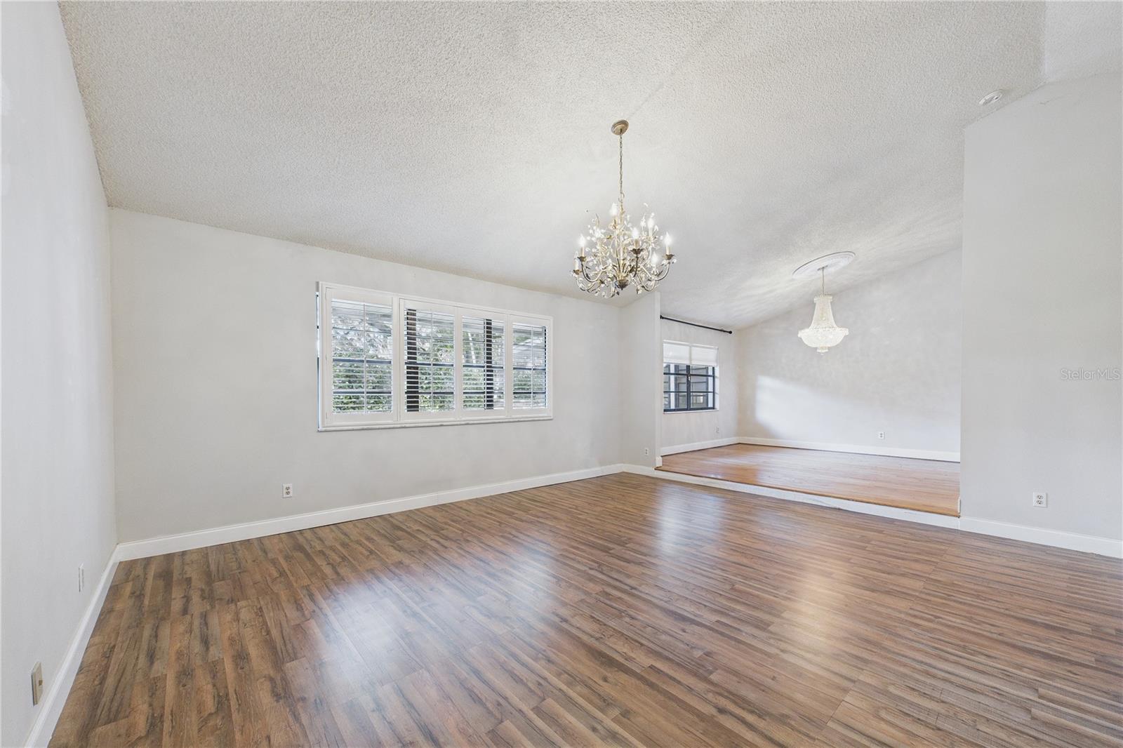 MAJESTIC OAKS - Residential