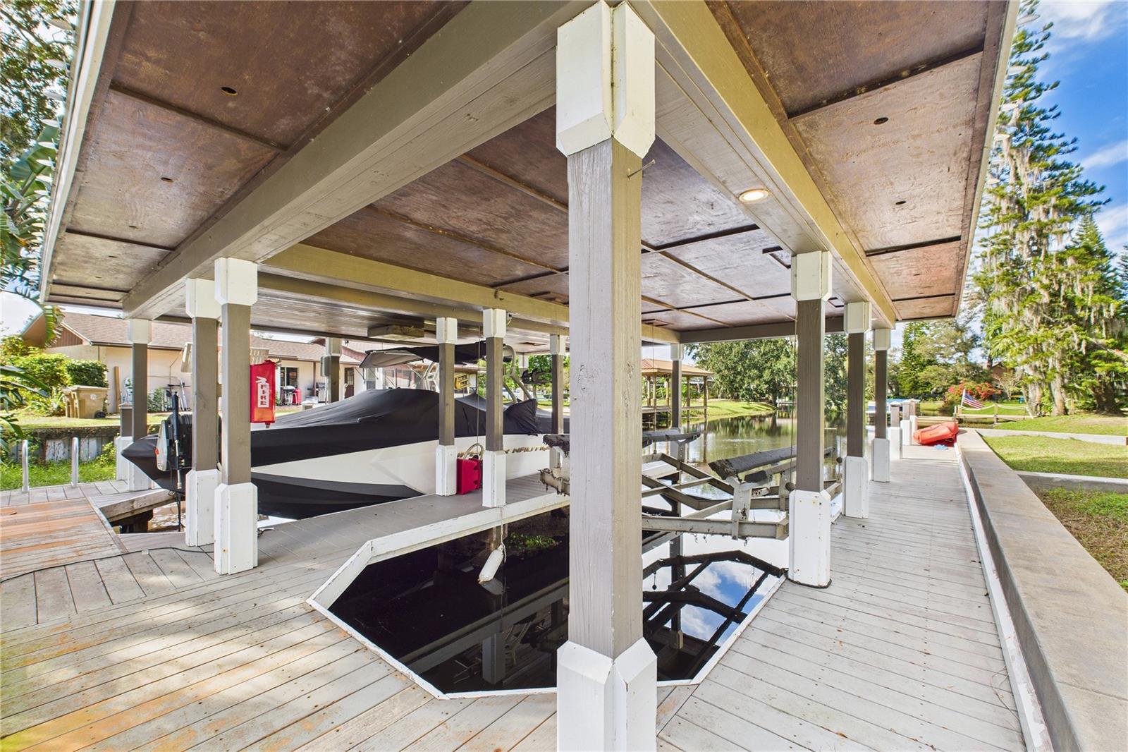 MAJESTIC OAKS - Residential