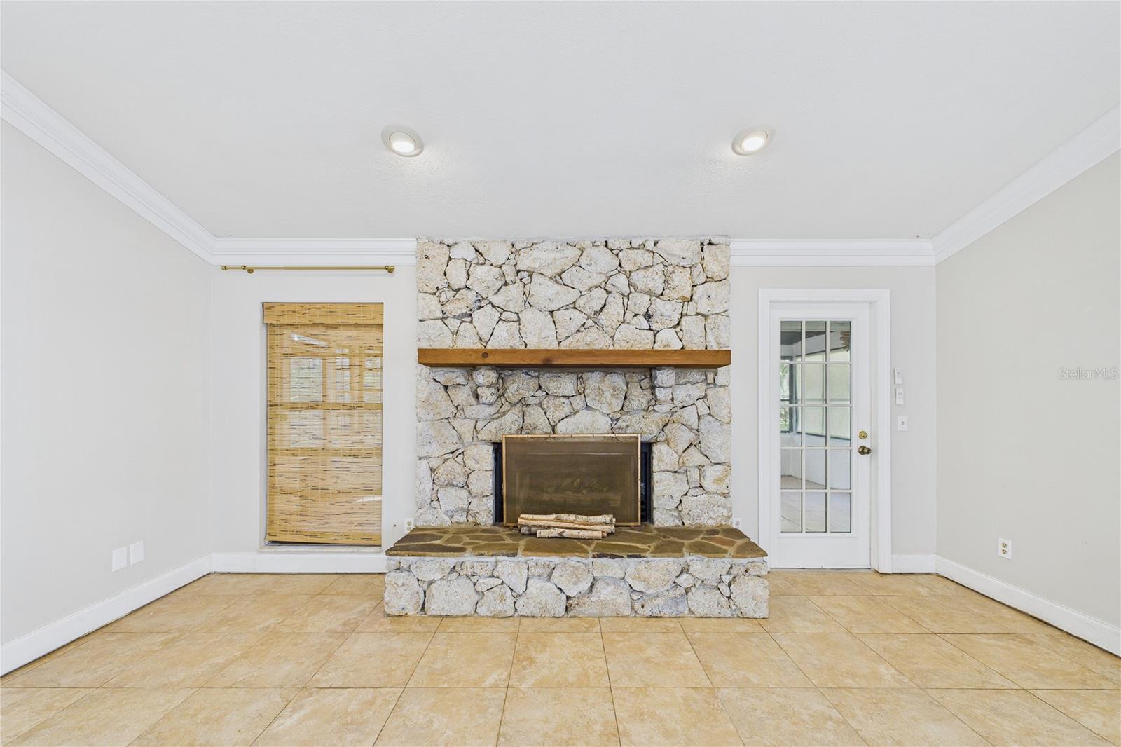 MAJESTIC OAKS - Residential