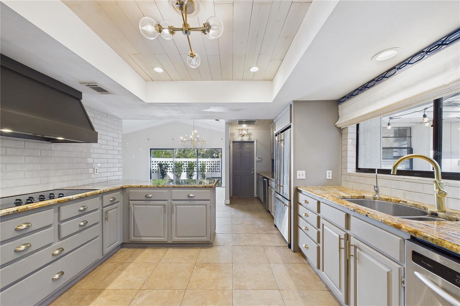 MAJESTIC OAKS - Residential