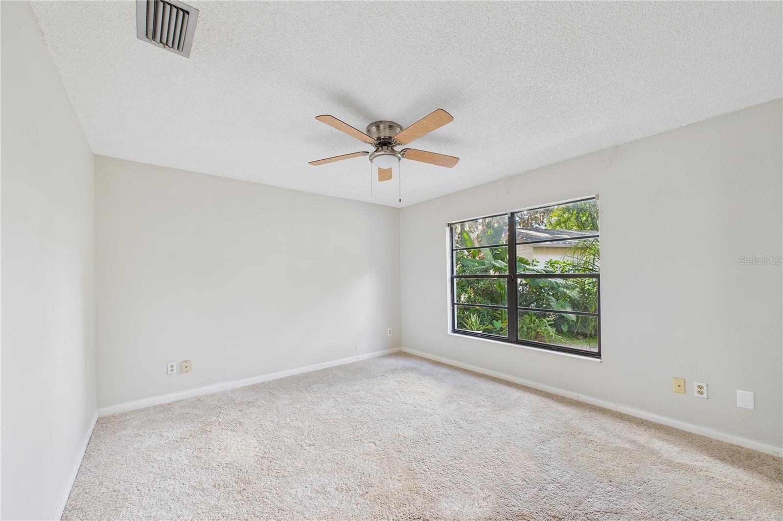 MAJESTIC OAKS - Residential