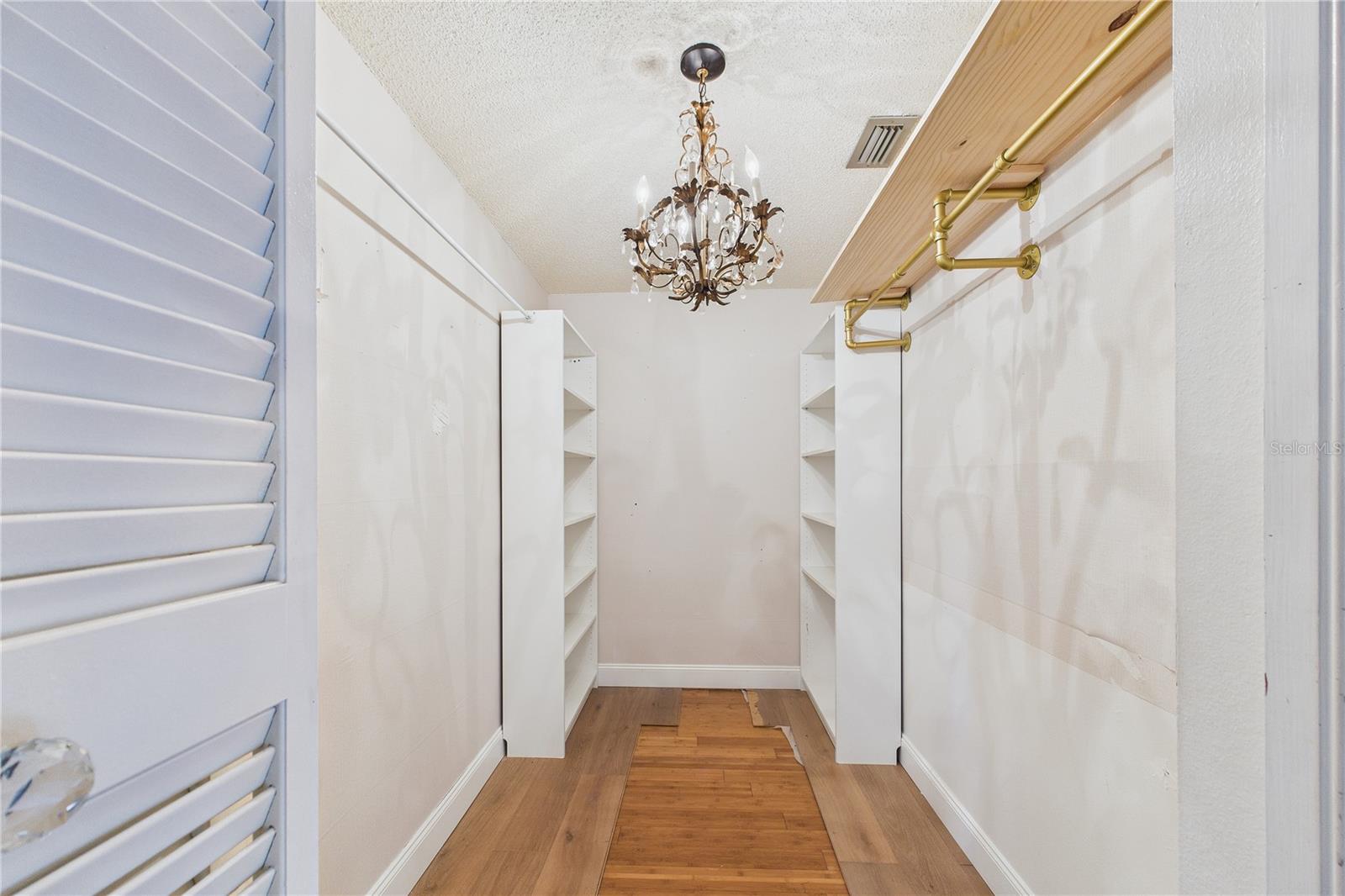 MAJESTIC OAKS - Residential