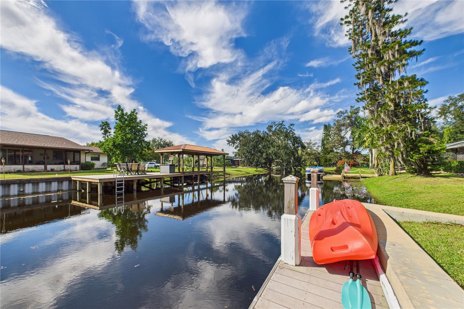 MAJESTIC OAKS - Residential