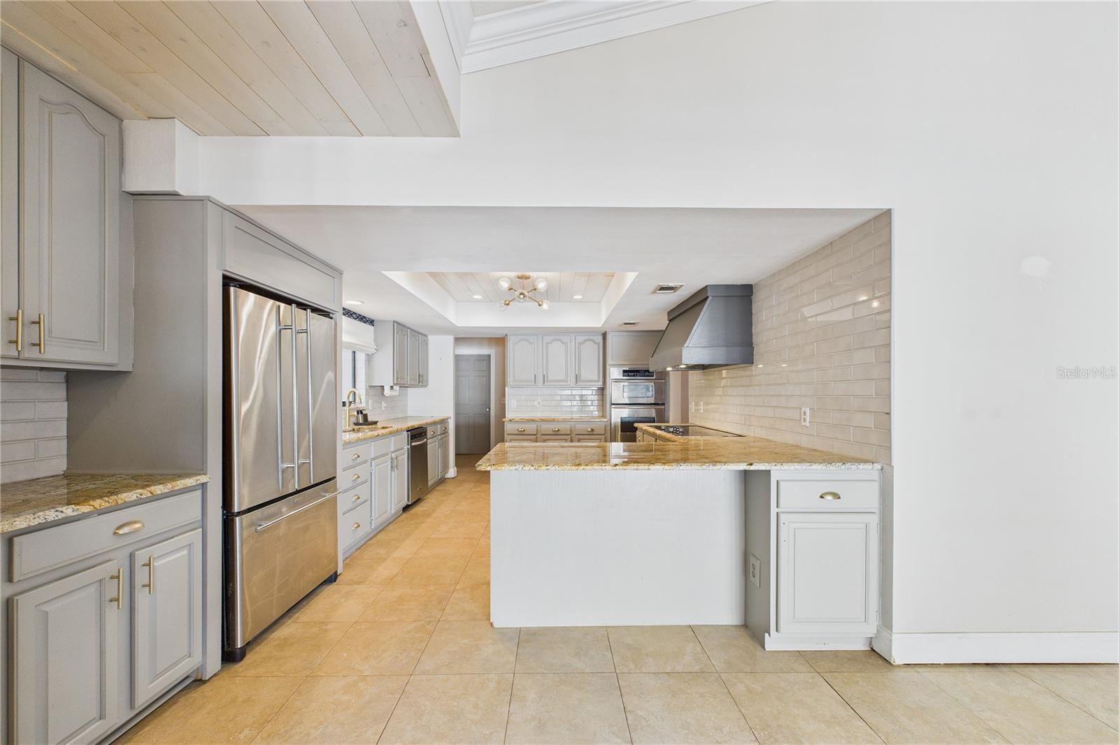 MAJESTIC OAKS - Residential